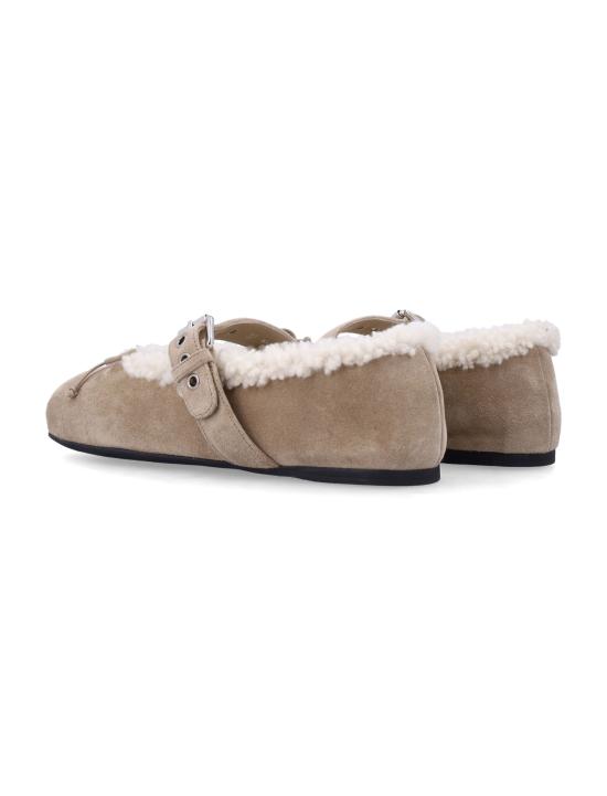 26FW 미우미우 스웨이드와 시어링 발레리나 5F764EZ0G F0F24 DESERT - MIU MIU
