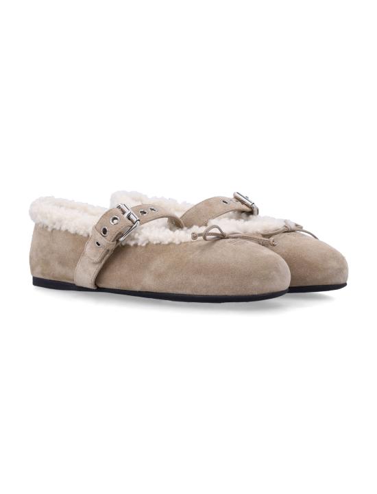 26FW 미우미우 스웨이드와 시어링 발레리나 5F764EZ0G F0F24 DESERT - MIU MIU