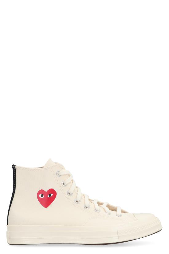 26FW 꼼데가르송 플레이 X 컨버스 스니커즈 AZK129001 2 WHITE