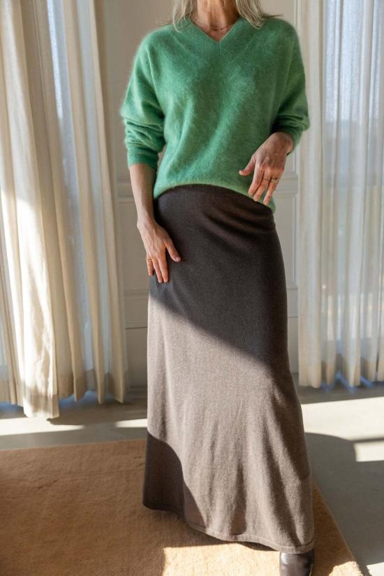  게스트 인 레지던스 스웨터 그리즐리 더블 V - GUEST IN RESIDENCE