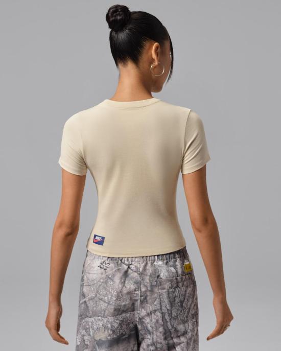  나이키 반팔 티셔츠 IV5348 272 DOM - NIKE