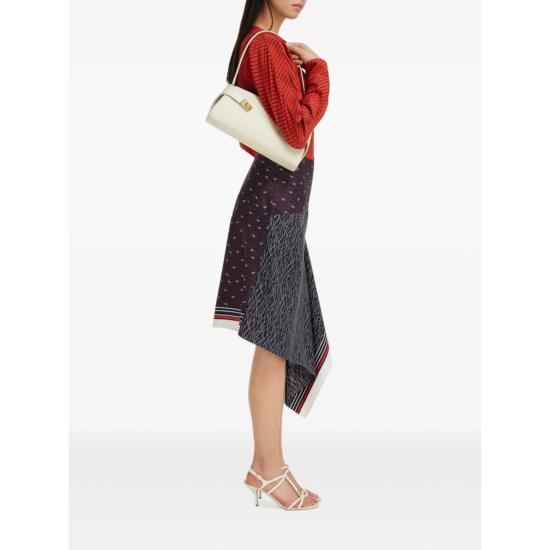  살바토레 페라가모 가방 페라가모 이스트 웨스트 허그 가죽 숄더백 뉴트럴 컬러 - SALVATORE FERRAGAMO
