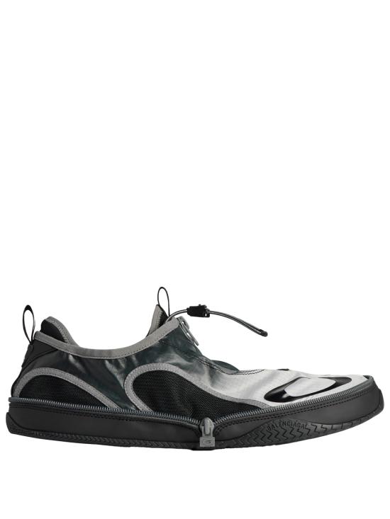 26FW 발렌시아가 스니커즈 874873 WPKT1 1090 BLACK WHITE