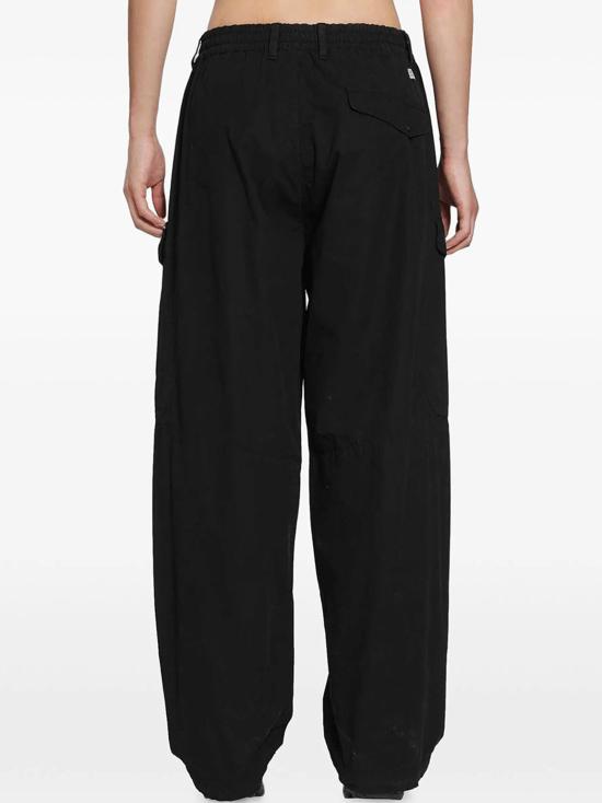 27FW 씨피 컴퍼니 마이크로 랩스 카고 팬츠 21CMPA116A110324G 999 BLACK - C.P. COMPANY
