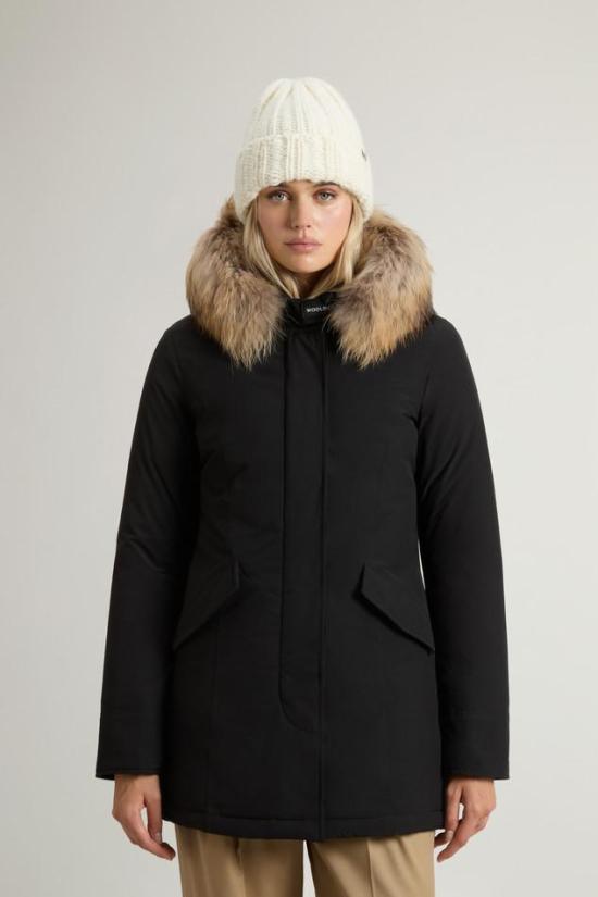 26FW 울리치 패딩 CFWWOU0652FBUT3128 100 BLACK - WOOLRICH