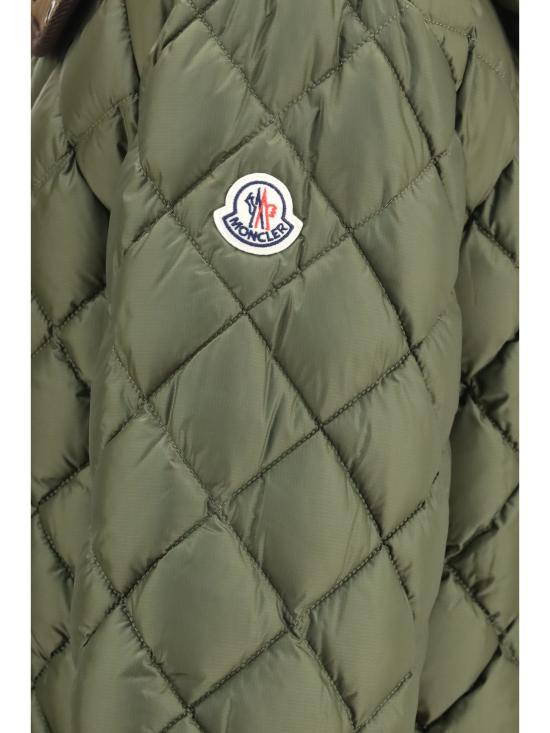  몽클레어 벤세르 퀼팅 셸 다운 자켓 L20911A00140597XQ 818 - MONCLER