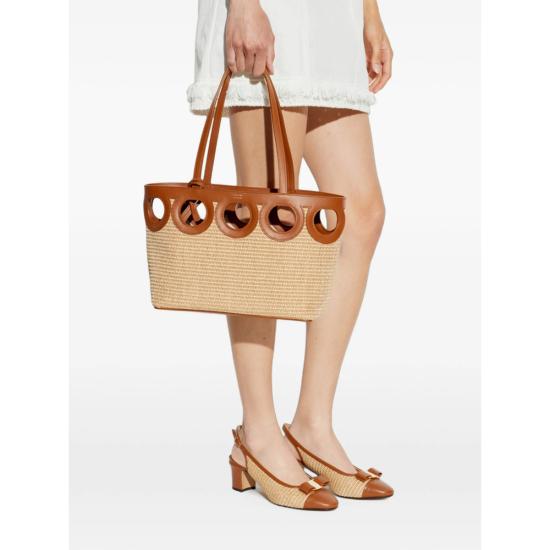  살바토레 페라가모 가방 페라가모 라피아 숄더백 브라운 - SALVATORE FERRAGAMO