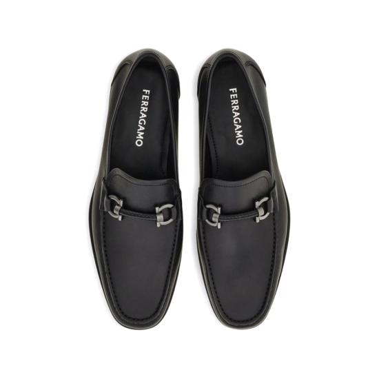 살바토레 페라가모 로퍼 페라가모 간치니 비트 카프스킨  블랙 - SALVATORE FERRAGAMO