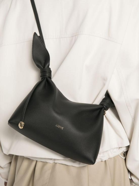 26FW 로에베 미니 스카프 가죽 숄더백 ABNYUNNX01 1100 Black - LOEWE