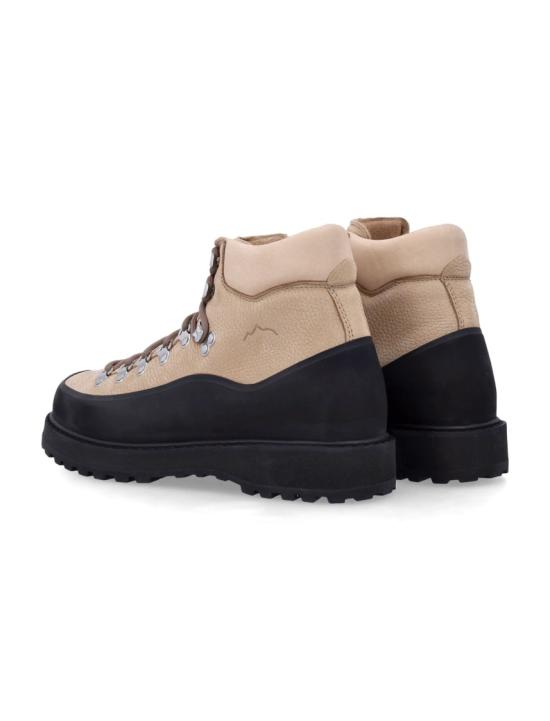 26FW 디엠므 부츠 DI26FWRVMF01N006SND Black - DIEMME