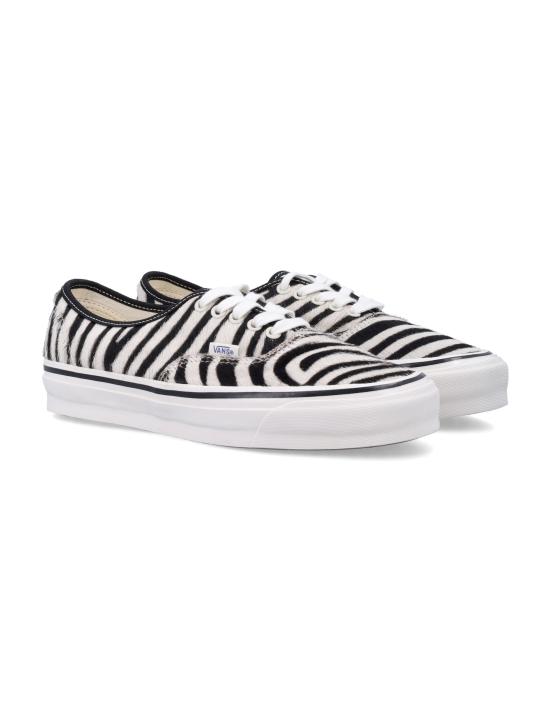 26FW 반스 스니커즈 VN000EK4CDA MAR ZEBRA MARSHMALLOW - VANS