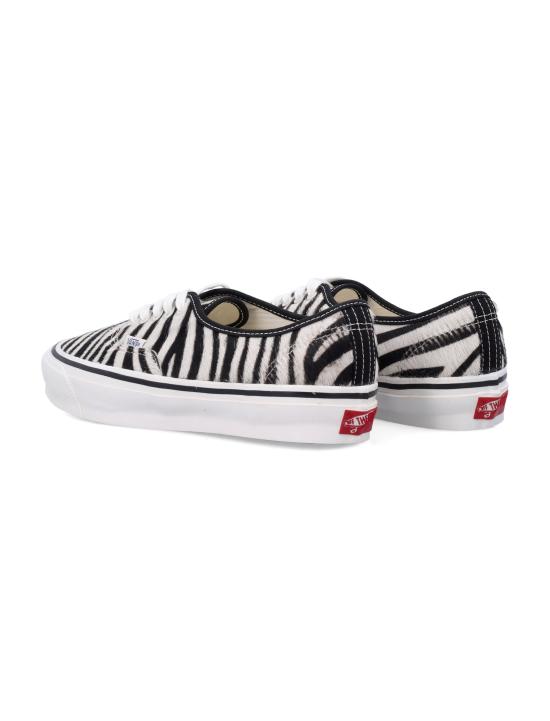 26FW 반스 스니커즈 VN000EK4CDA MAR ZEBRA MARSHMALLOW - VANS