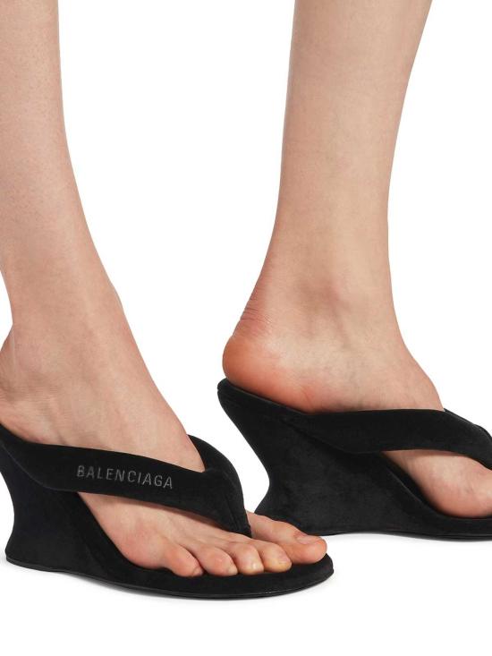 26FW 발렌시아가 가에타 웨지 텅 876727WCDQ01000 BLACK - BALENCIAGA