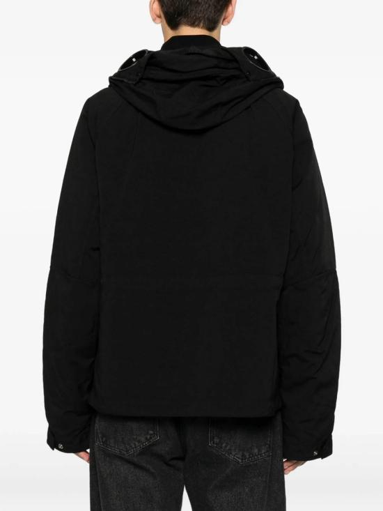 26FW 씨피 컴퍼니 숏패딩 MOW078A110305G999 BLACK - C.P. COMPANY