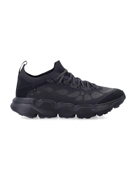 26FW 온 러닝 스니커즈 3MG30781043 BB NERO