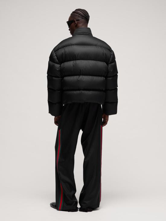 26FW 구찌 숏패딩 A0090HZAVMJ 1000 NERO - GUCCI