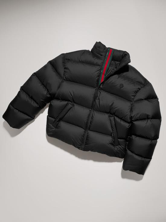 26FW 구찌 숏패딩 A0090HZAVMJ 1000 NERO - GUCCI