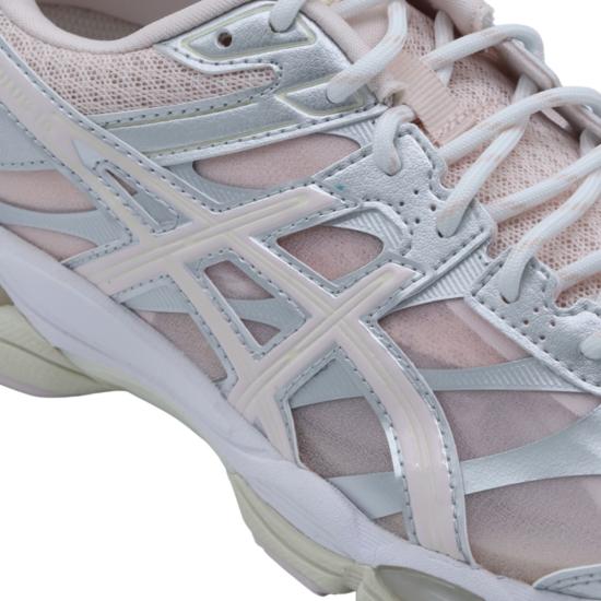 26FW 아식스 스니커즈 1203B218700 Grey - ASICS