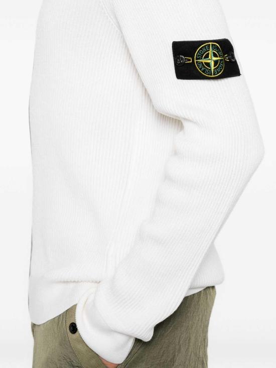 26FW 스톤 아일랜드 슬리브 로고 패치 하이 칼라 스웨터 L2S155100052S00C2V0093 CREAM - STONE ISLAND