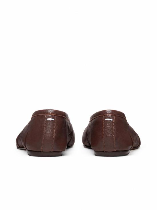 26FW 마르지엘라 타비 발레리나 스웨이드 플랫 슈즈 S58WZ0127P3753 T2358 MOKA - MAISON MARGIELA