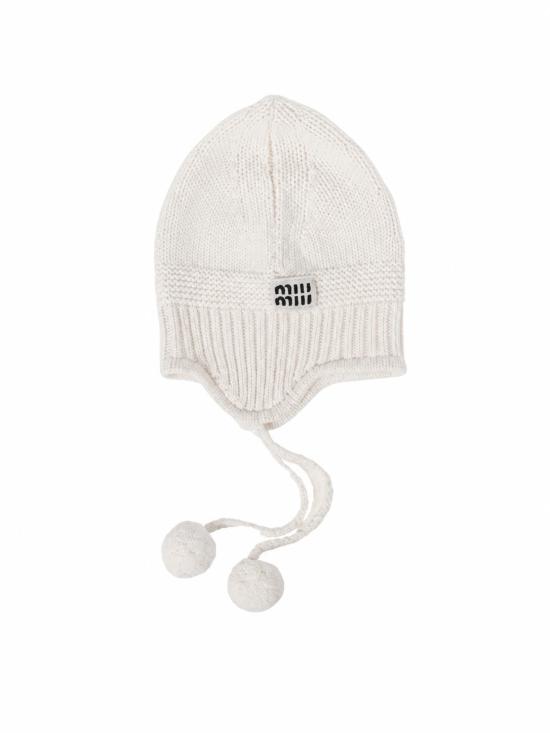 26FW 미우미우 로고 캐시미어 폼폼 이어플랩 5HC3242F8S F0009 BIANCO