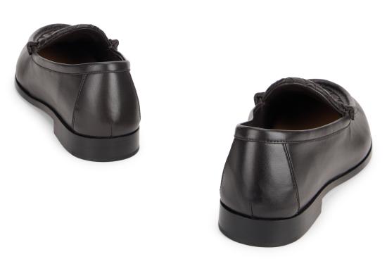 26FW 보테가베네타 로퍼 876082VBSDO2006 black - BOTTEGA VENETA