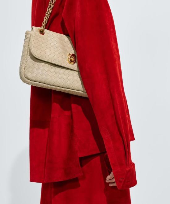 26FW 보테가베네타 숄더백 876648V6JG09614 Beige - BOTTEGA VENETA
