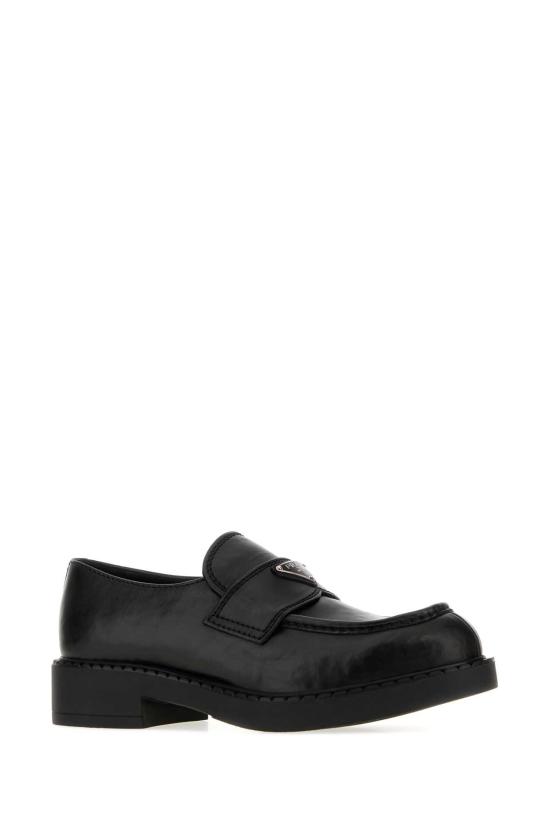 26FW 프라다 초콜릿 브러시드 가죽 삼각 로고 로퍼 2DE127FG0003ZPQ F0002 BLACK - PRADA