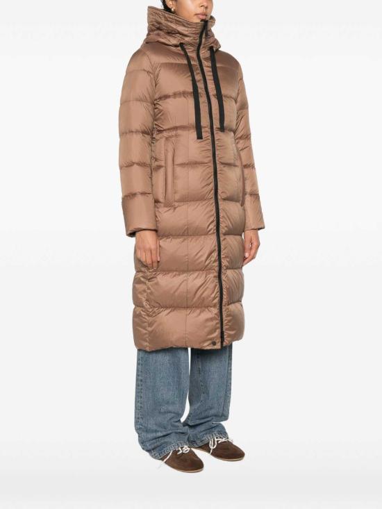 26FW 페트레이 눈키 MQN 02 리사이클 폴리에스터 롱 다운 재킷 PED544401181967987 BROWN - PEUTEREY