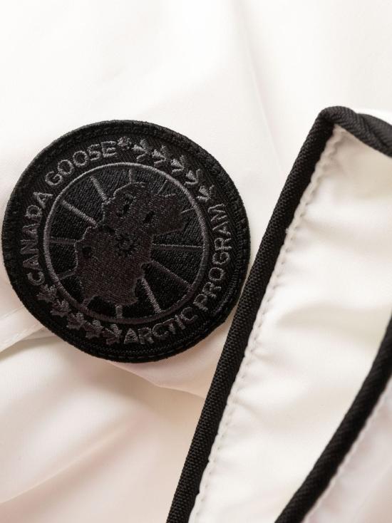  캐나다구스 패딩 01a03d6b 2645 7adf 9b99 aacc8b94758c WHITE - CANADA GOOSE
