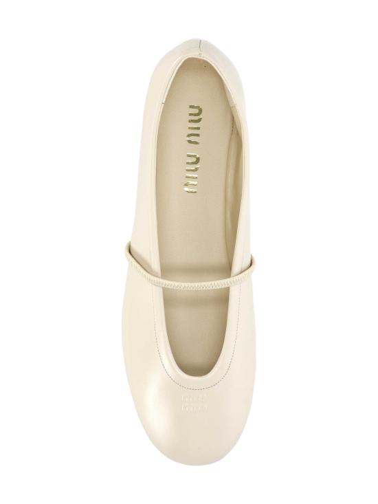 26FW 미우미우 나파 레더 발레리나 플랫 슈즈 5F334EF 005 070F0304 IVORY - MIU MIU