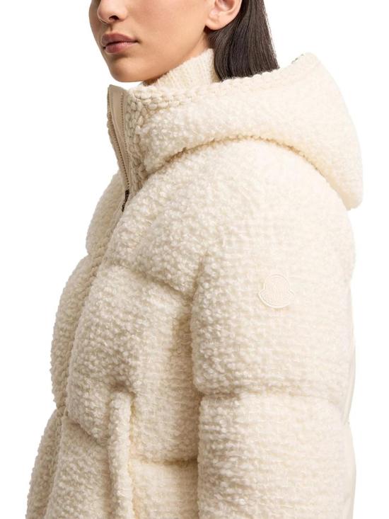  몽클레어 패딩 01a07b66 8929 7f57 a081 c43d7e5af562 BEIGE - MONCLER