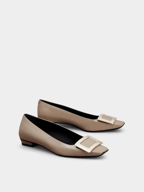 26SS 로저비비에 플랫 슈즈 RVW00700920D1PC415 Beige - ROGER VIVIER