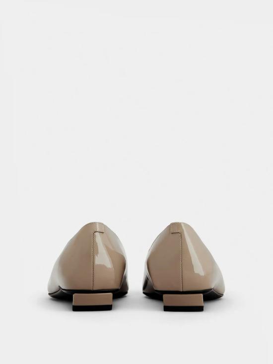26SS 로저비비에 플랫 슈즈 RVW00700920D1PC415 Beige - ROGER VIVIER
