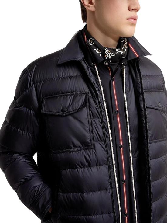  몽클레어 패딩 01a03d68 e375 7f6d b2da 48b3b62b21b4 - MONCLER