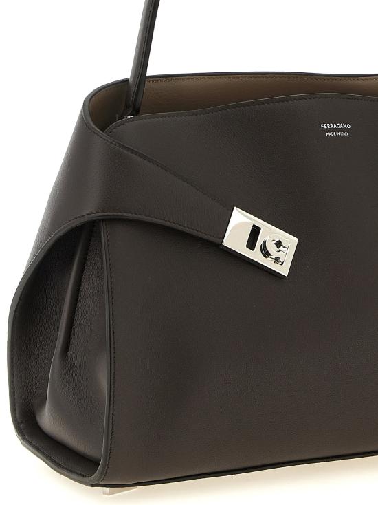 26FW 살바토레 페라가모 숄더백 Hug Soft (M)  브라운 - SALVATORE FERRAGAMO