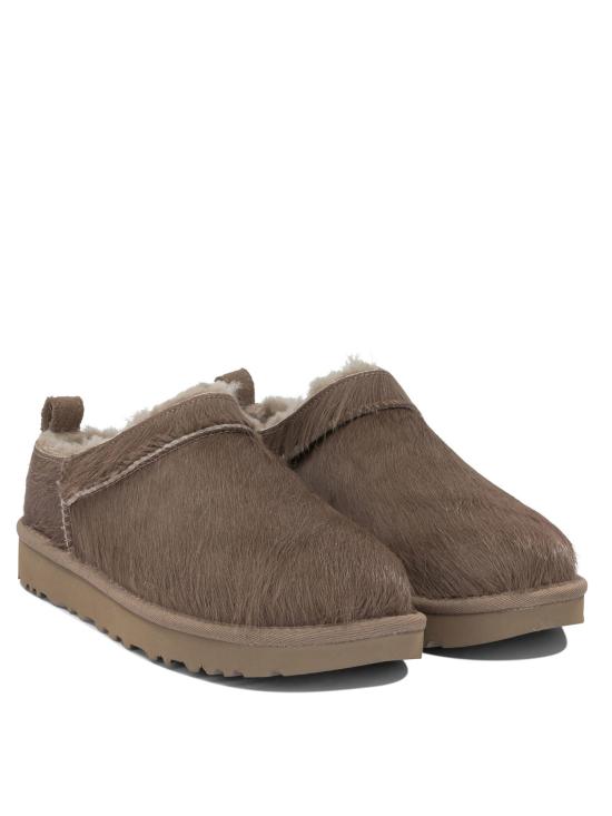 26FW 어그 부츠 마이크로  및 앵클  브라운 - UGG