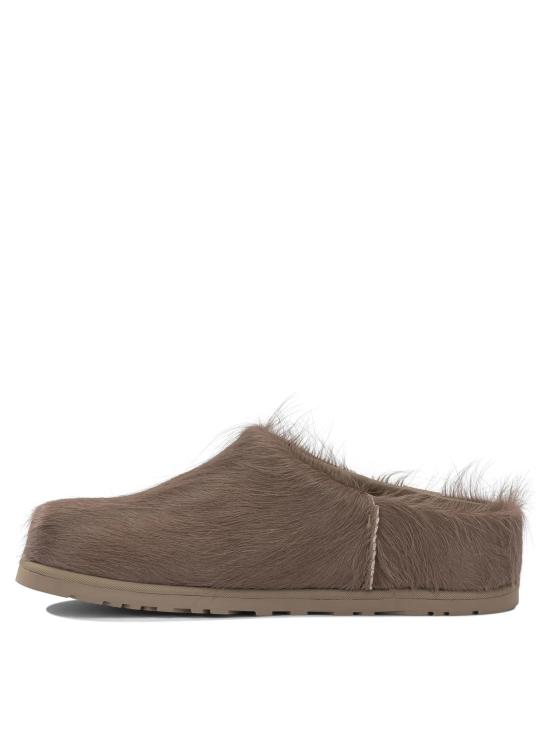 26FW 어그 뮬/슬리퍼 오초 헤어 로퍼 & 슬리퍼 브라운 - UGG