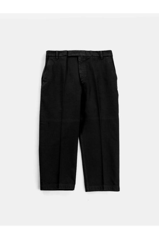  톰브라운 팬츠 019eccc8 784e 77d7 acef f27e6df3396a BLACK