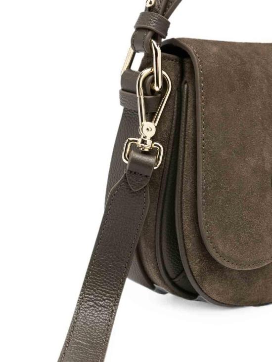 26FW 코치넬리 크로스백 E1U7H180201W25 BROWN - COCCINELLE