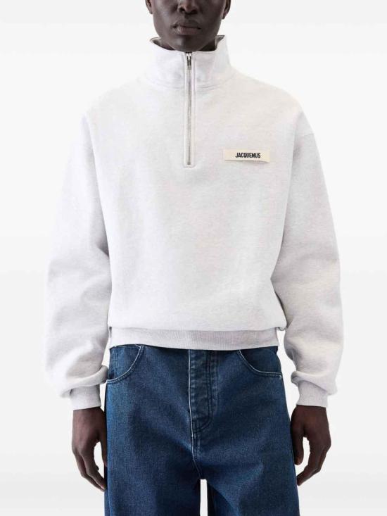 26FW 자크뮈스 하프 집업 스웨트 셔츠 SSM00313AJ00174951 GREY - JACQUEMUS