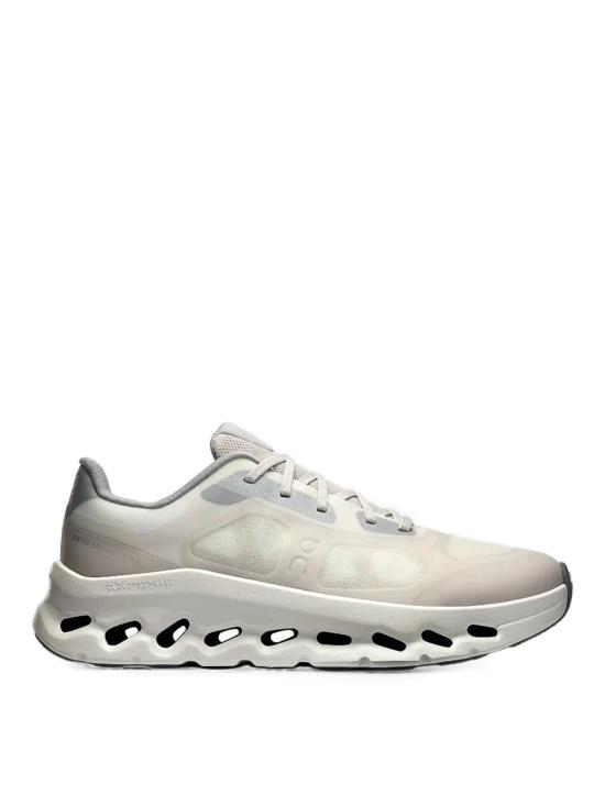 26FW 온 러닝 스니커즈 3WG10243228 WHITE