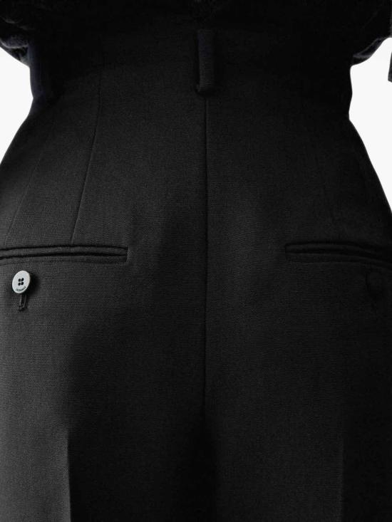 26FW 자크뮈스 숏팬츠 PAW00677AW00637990 BLACK - JACQUEMUS