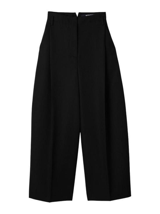 26FW 자크뮈스 숏팬츠 PAW00677AW00637990 BLACK
