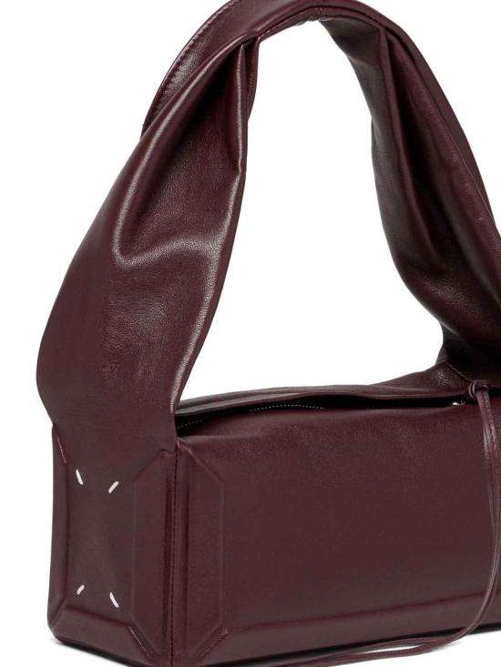 26FW 마르지엘라 이스트 웨스트 박스 백 SB1WD0064P8982T5171 DARK RED - MAISON MARGIELA