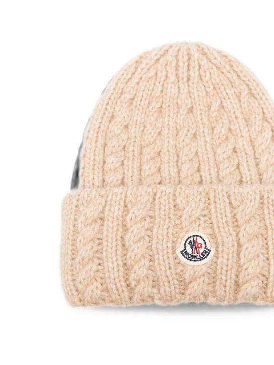 26FW 몽클레어 케이블 니트 울 혼방 비니 케이블 니트 울 혼방 비니 L20933B00031N040320P - MONCLER