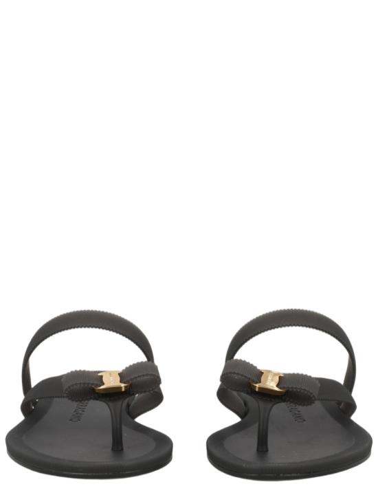 26FW 살바토레 페라가모 샌들 794396 01L859002 Black