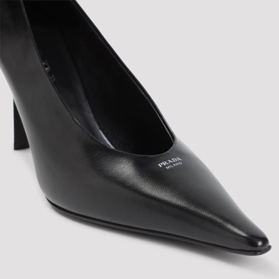 26FW 프라다 브러시드 레더 펌프스 1I685OF090 54P F0002 NERO - PRADA