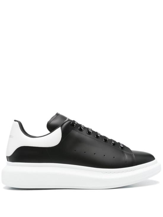 26FW 알렉산더 맥퀸 오버사이즈 드 스니커즈 553680WIAIG1070 Black