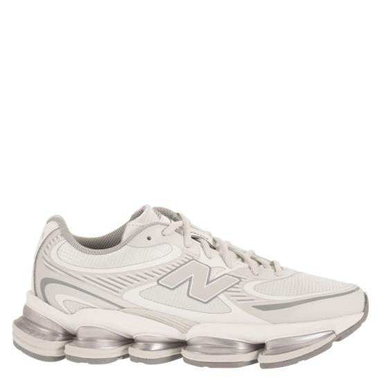 26FW 뉴발란스 스니커즈 U2000 WHITE